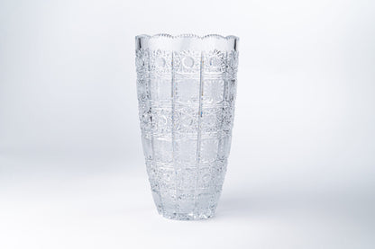 Cut vase Ester